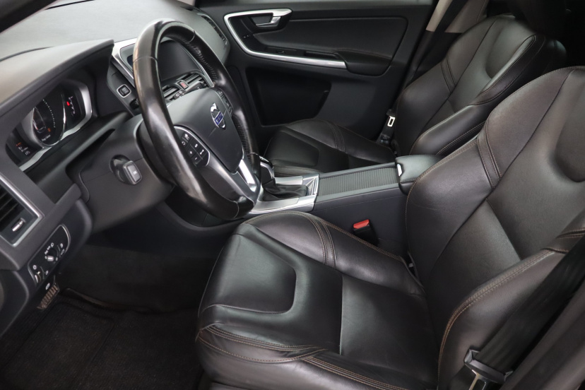 Volvo XC60, 2016