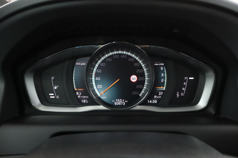 Volvo XC60, 2016