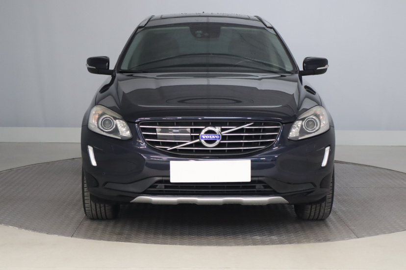 Volvo XC60, 2016