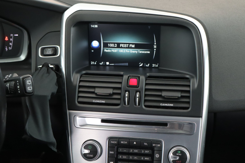 Volvo XC60, 2016