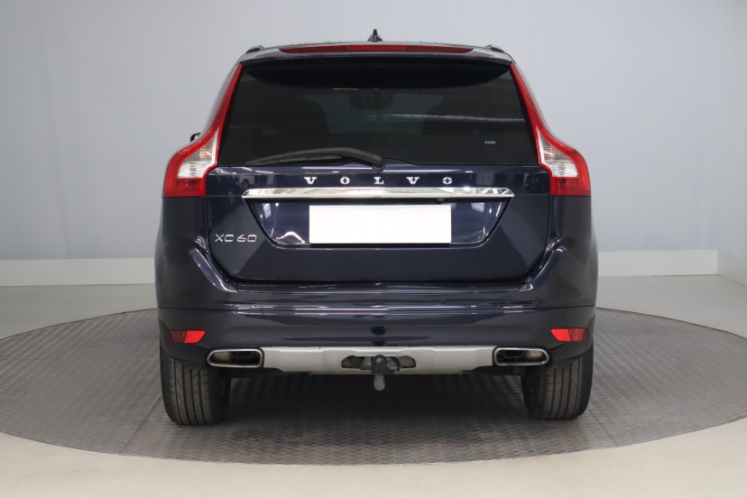 Volvo XC60, 2016
