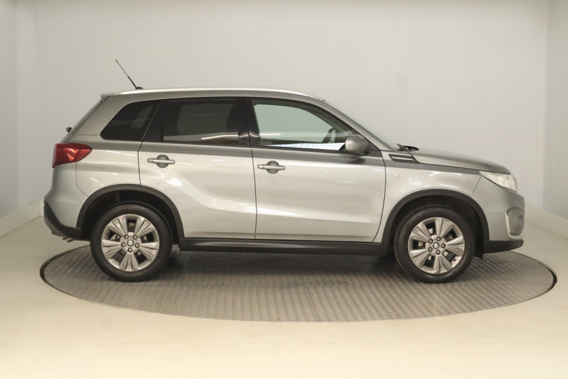 Suzuki Vitara, 2019