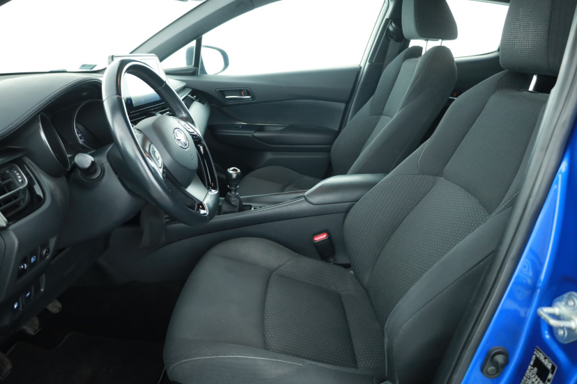 Toyota C-HR, 2018