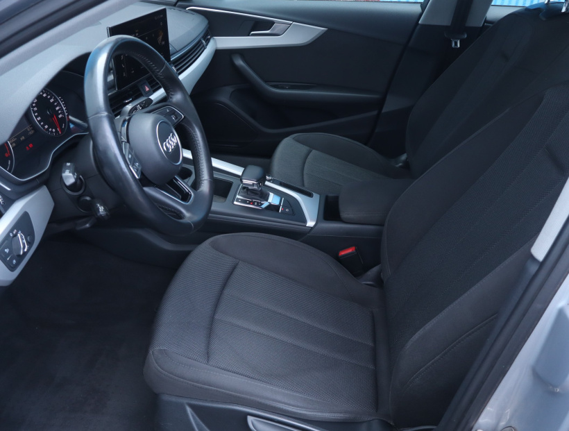 Audi A4, 2020