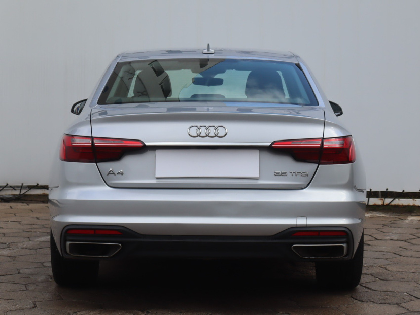 Audi A4, 2020