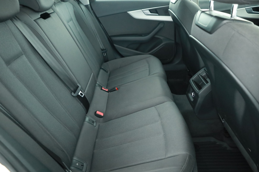 Audi A4, 2019
