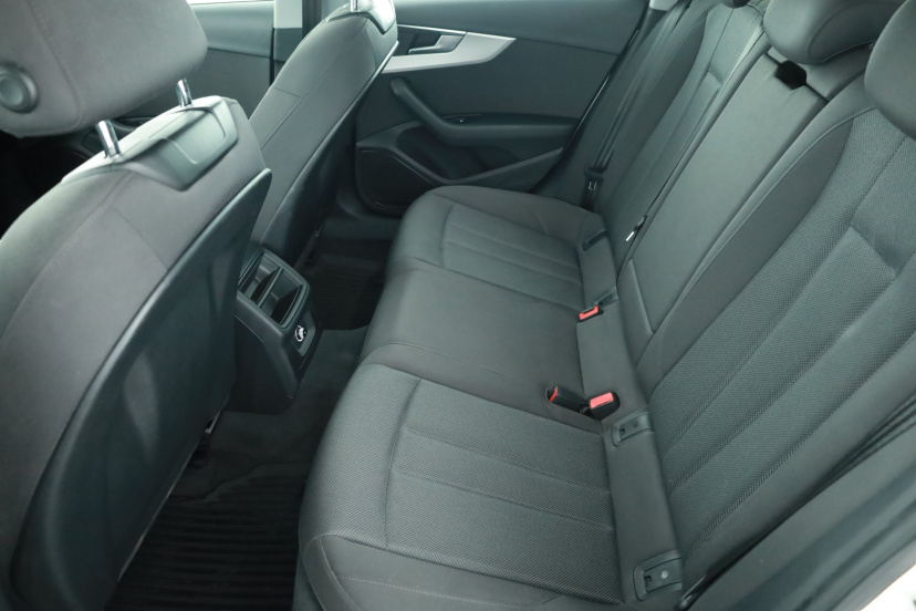 Audi A4, 2019