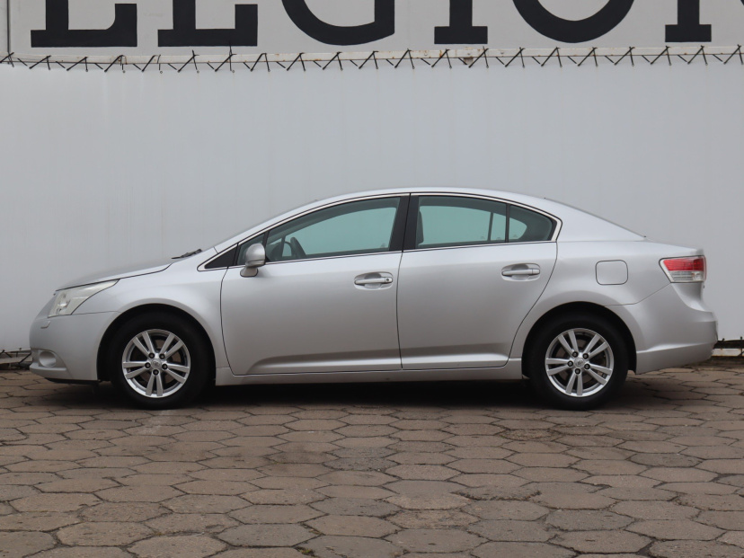 Toyota Avensis, 2011