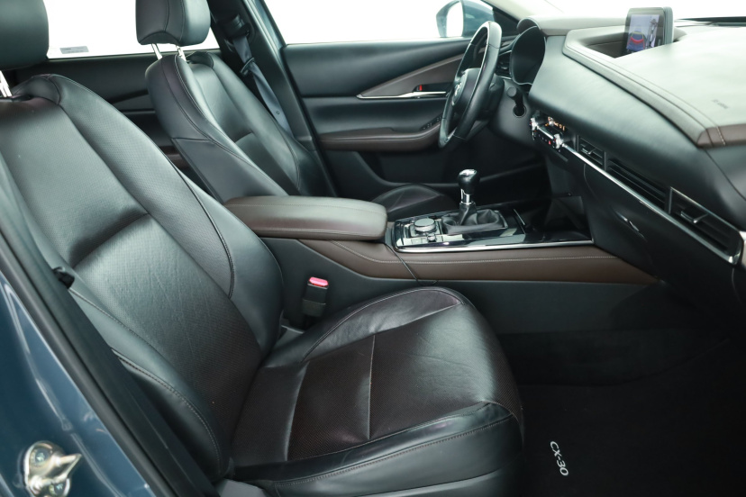 Mazda CX-30, 2020