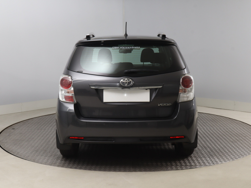 Toyota Verso, 2018