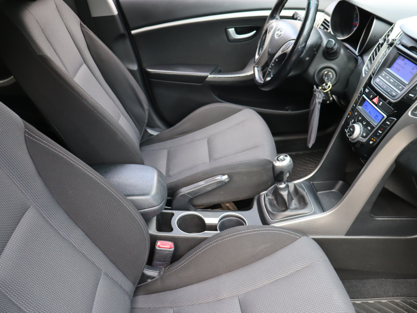 Hyundai i30, 2013