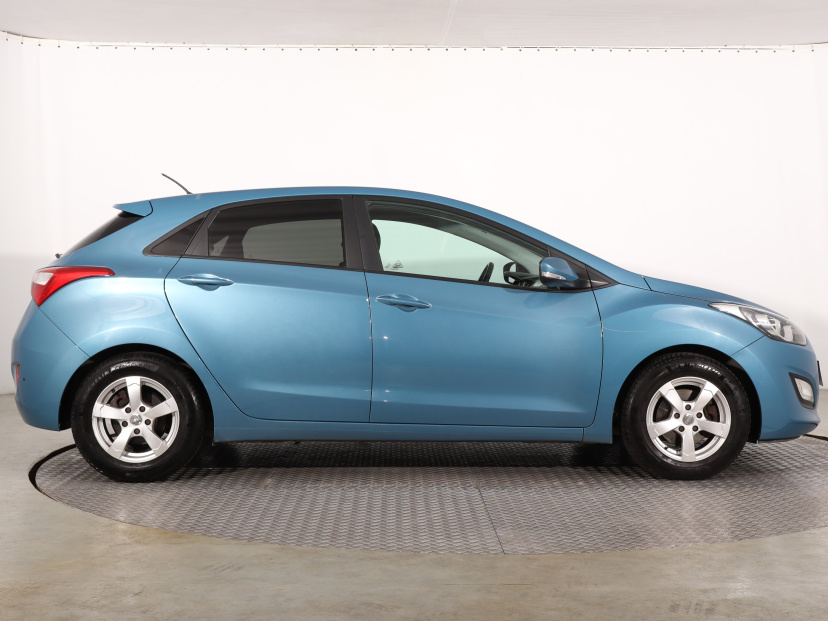 Hyundai i30, 2013
