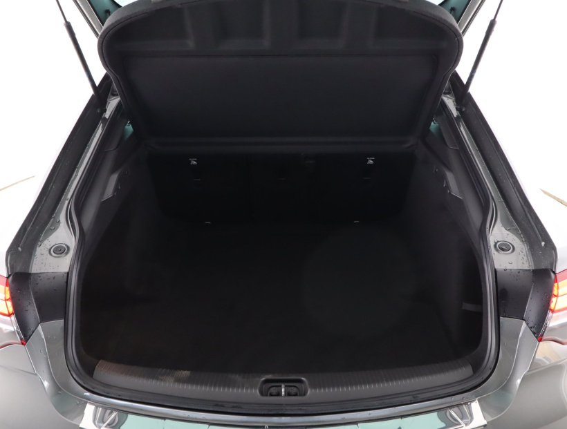 Opel Insignia, 2018