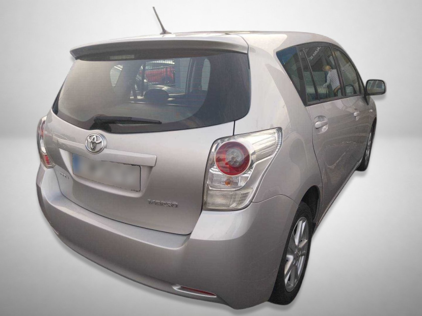 Toyota Verso, 2009