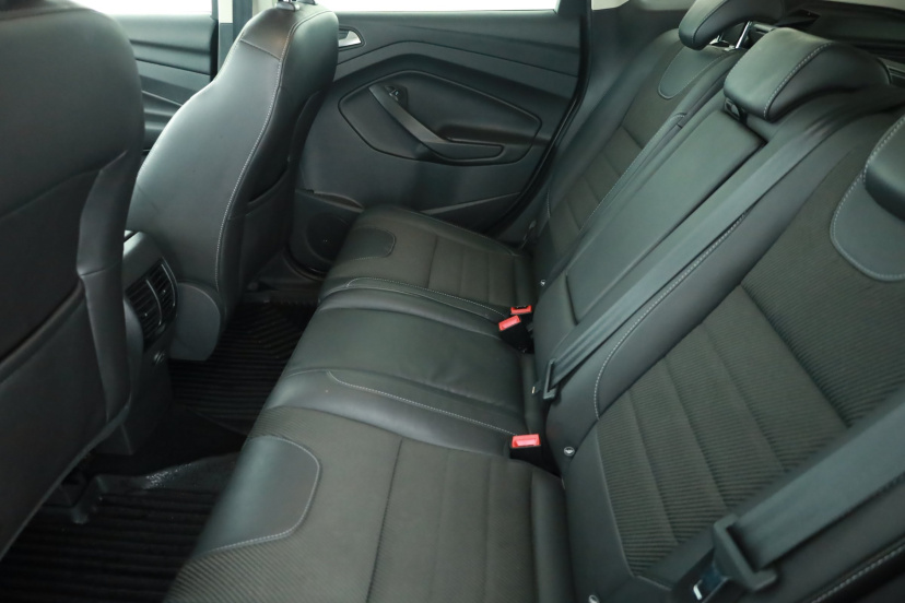 Ford Kuga, 2013