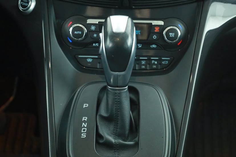 Ford Kuga, 2013