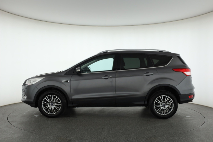 Ford Kuga, 2013