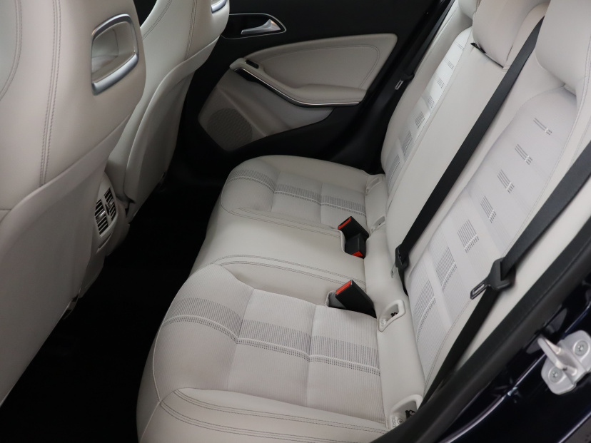 Mercedes-Benz A, 2017