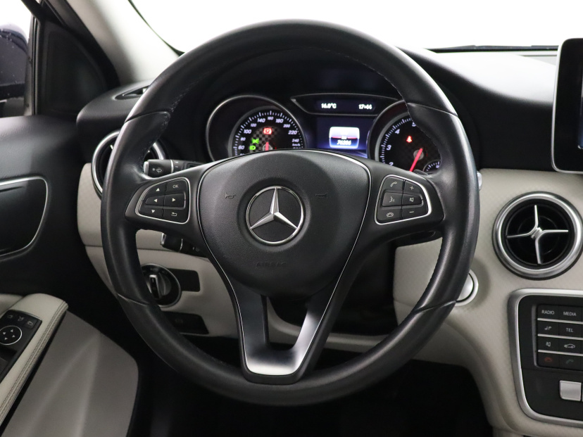 Mercedes-Benz A, 2017