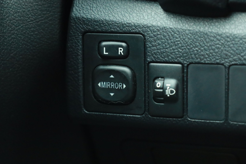Toyota Auris, 2014