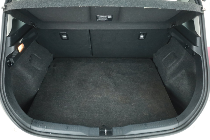 Toyota Auris, 2014
