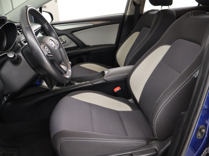 Toyota Avensis, 2016