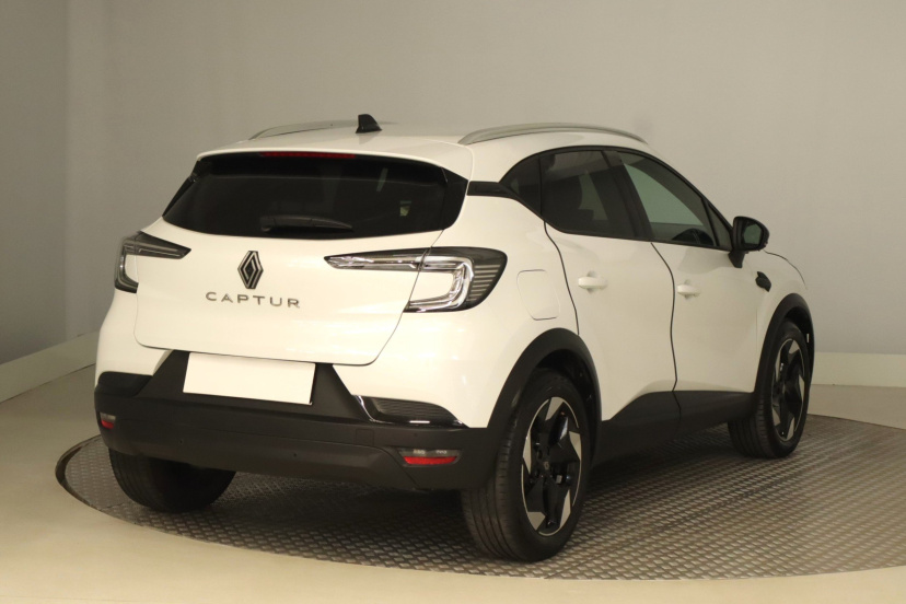 Renault Captur, 2025
