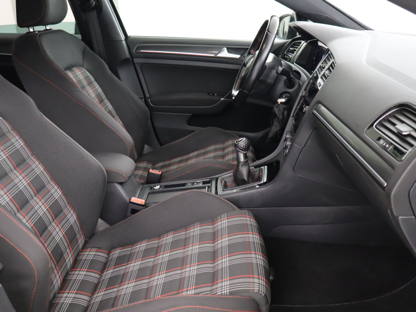 Volkswagen Golf, 2019