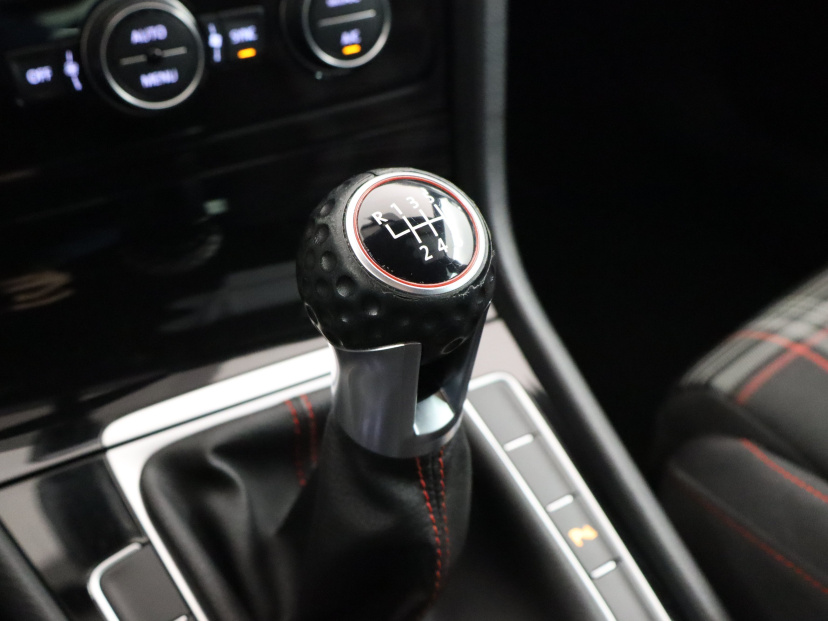 Volkswagen Golf, 2019