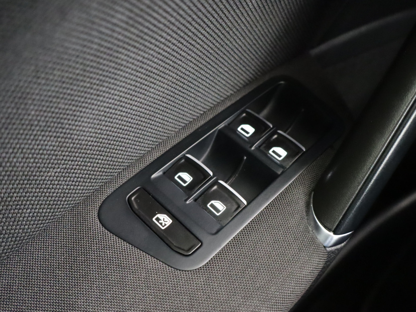 Volkswagen Golf, 2019