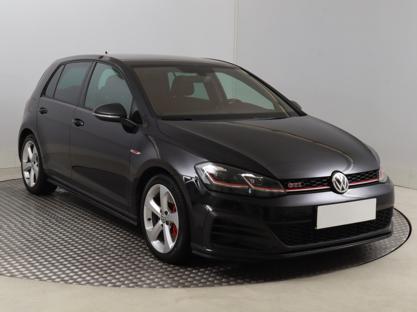 Volkswagen Golf, 2019
