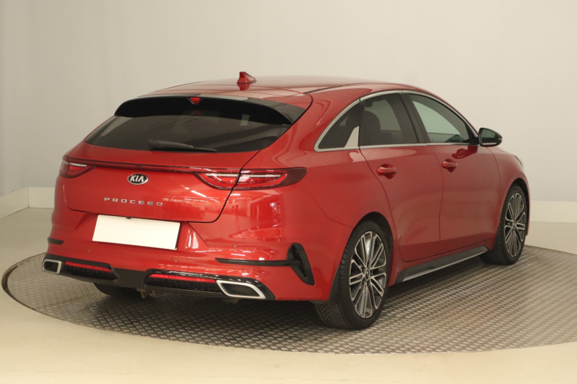 Kia ProCeed, 2021