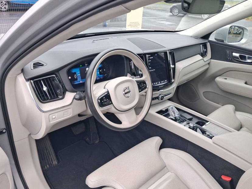 Volvo XC60, 2022