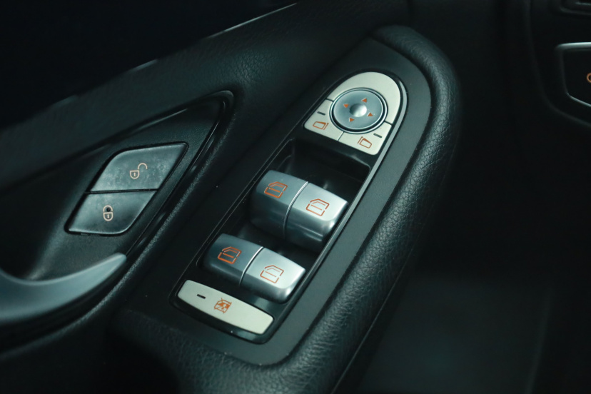 Mercedes-Benz C, 2014