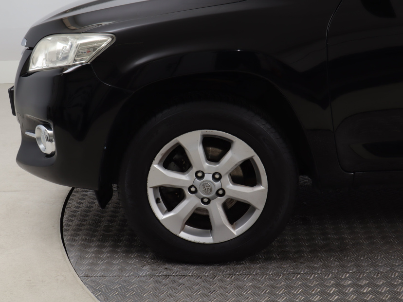 Toyota RAV 4, 2011