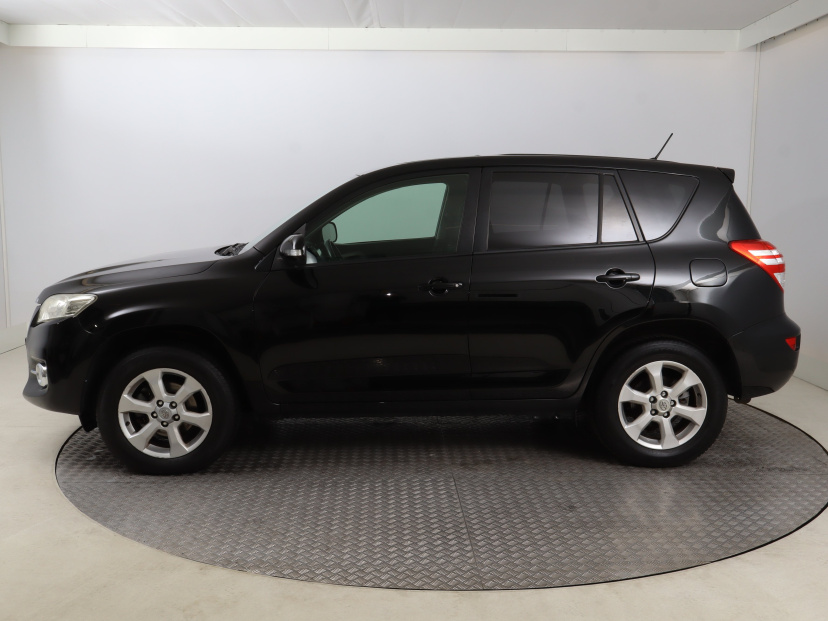 Toyota RAV 4, 2011
