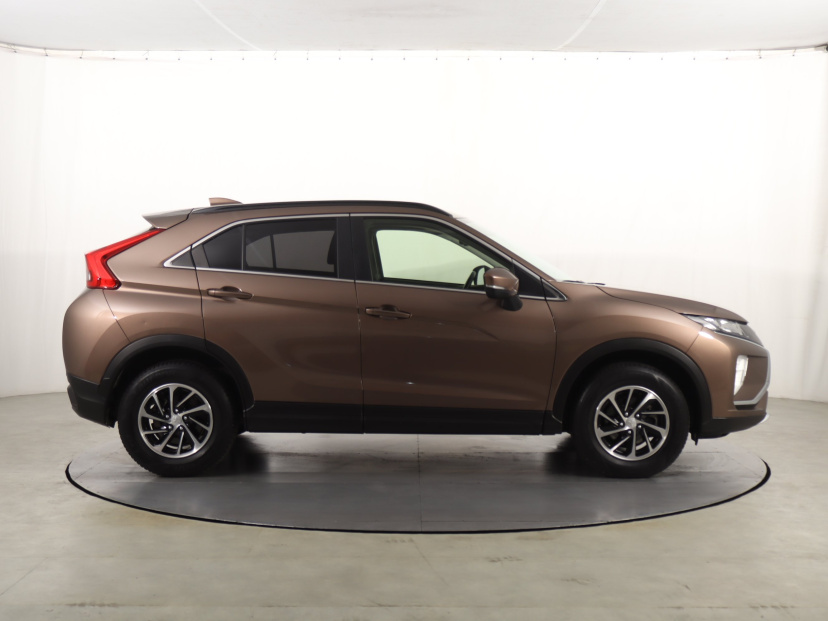Mitsubishi Eclipse Cross, 2020