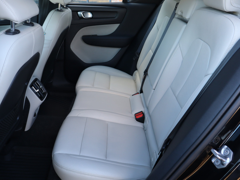 Volvo XC40, 2019