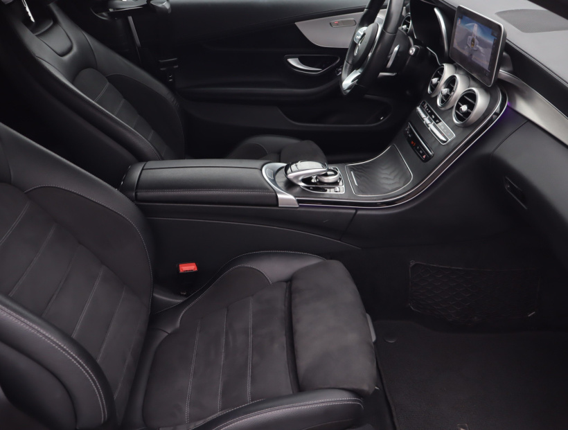 Mercedes-Benz C, 2019