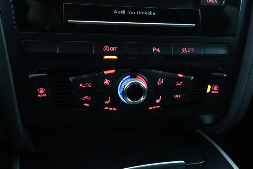 Audi A4, 2014