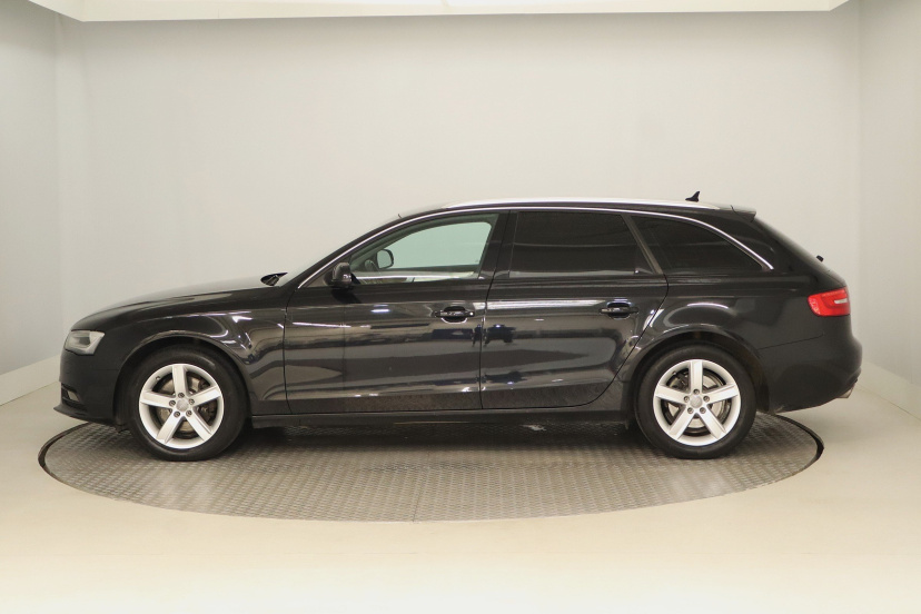 Audi A4, 2014
