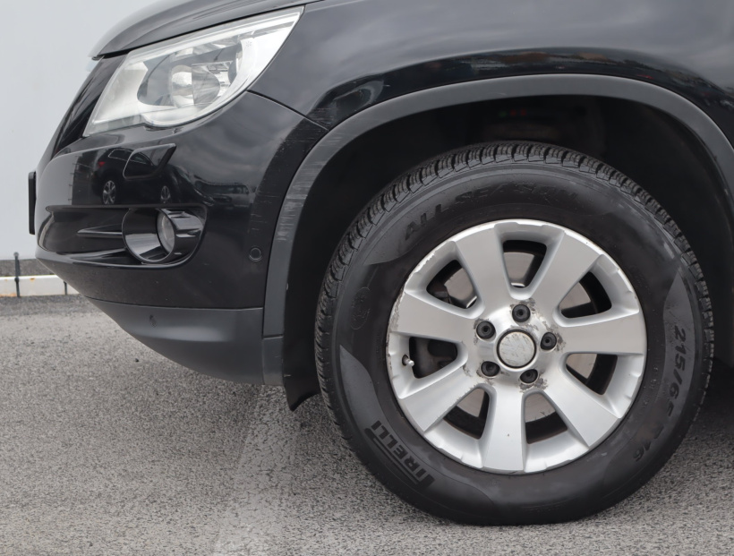 Volkswagen Tiguan, 2010