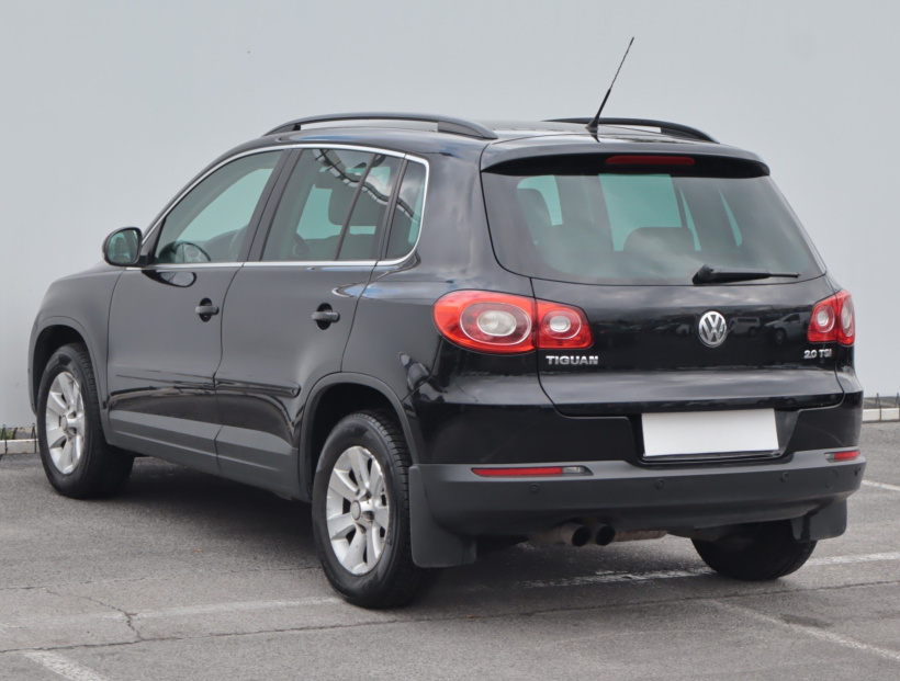 Volkswagen Tiguan, 2010