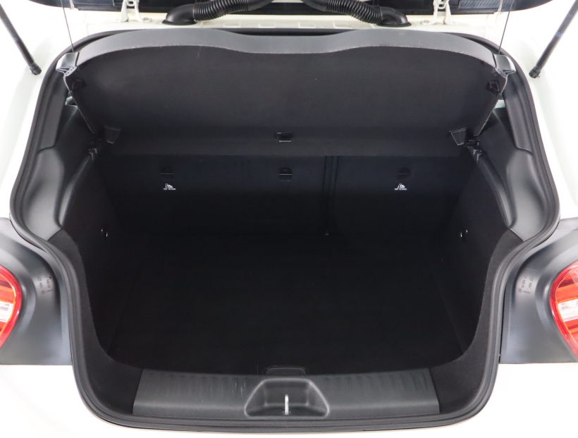 Mercedes-Benz A, 2013