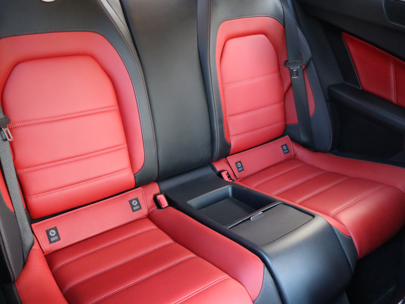 Mercedes-Benz C, 2012