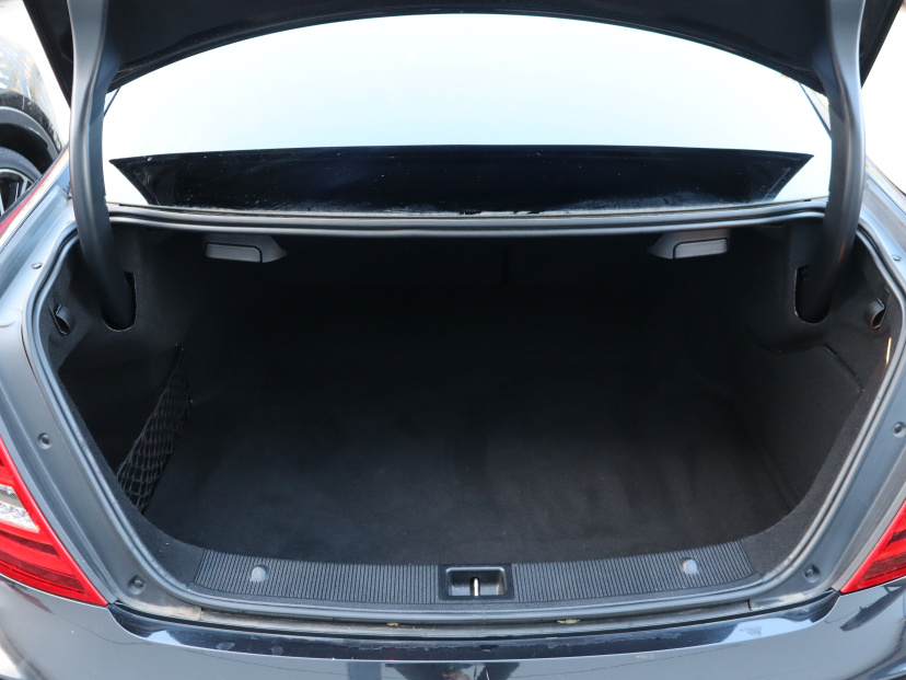 Mercedes-Benz C, 2012