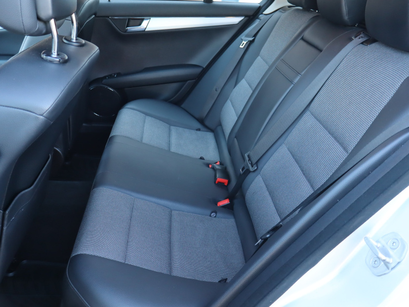 Mercedes-Benz C, 2011