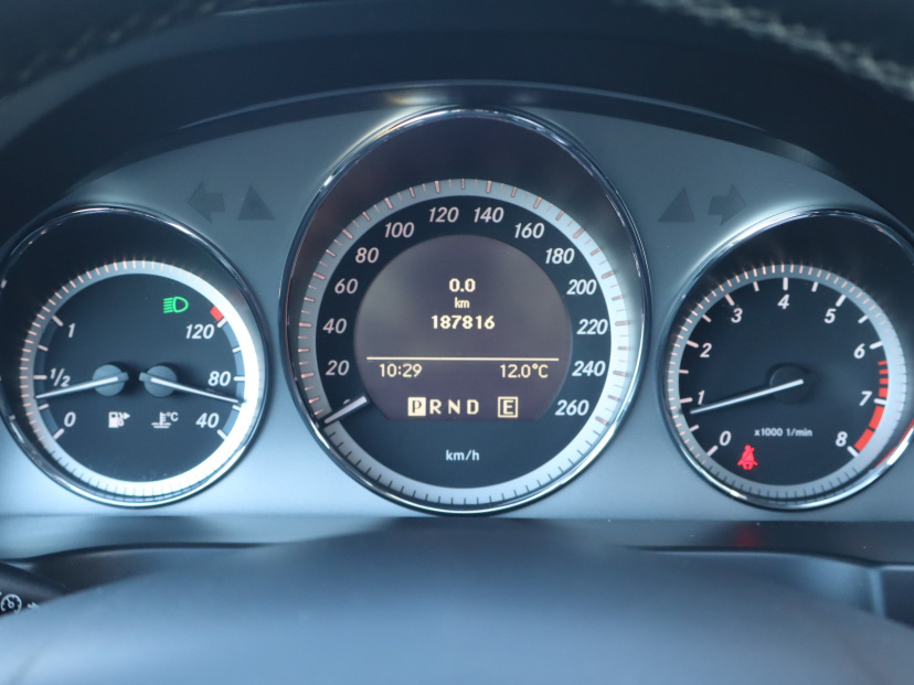Mercedes-Benz C, 2011