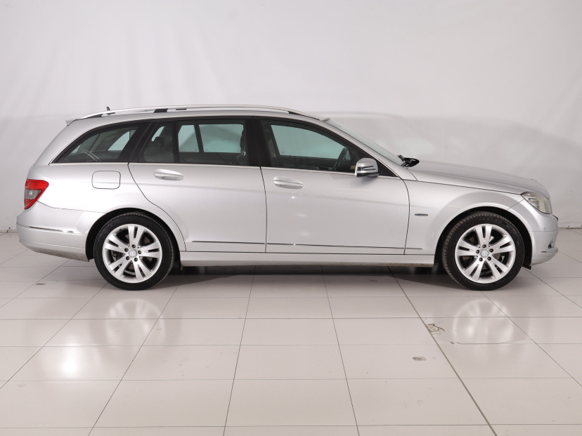 Mercedes-Benz C, 2011