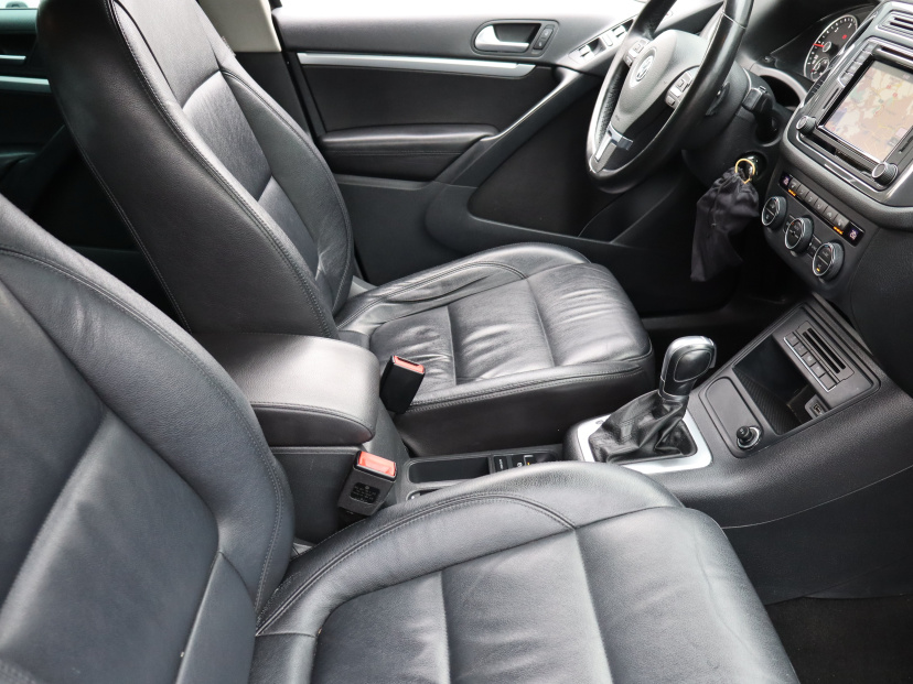 Volkswagen Tiguan, 2016